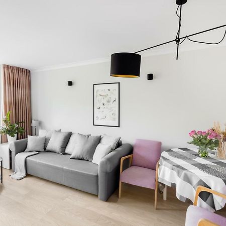 Ferienwohnung Apartament Luxury Business Saska Kepa Warschau Exterior foto