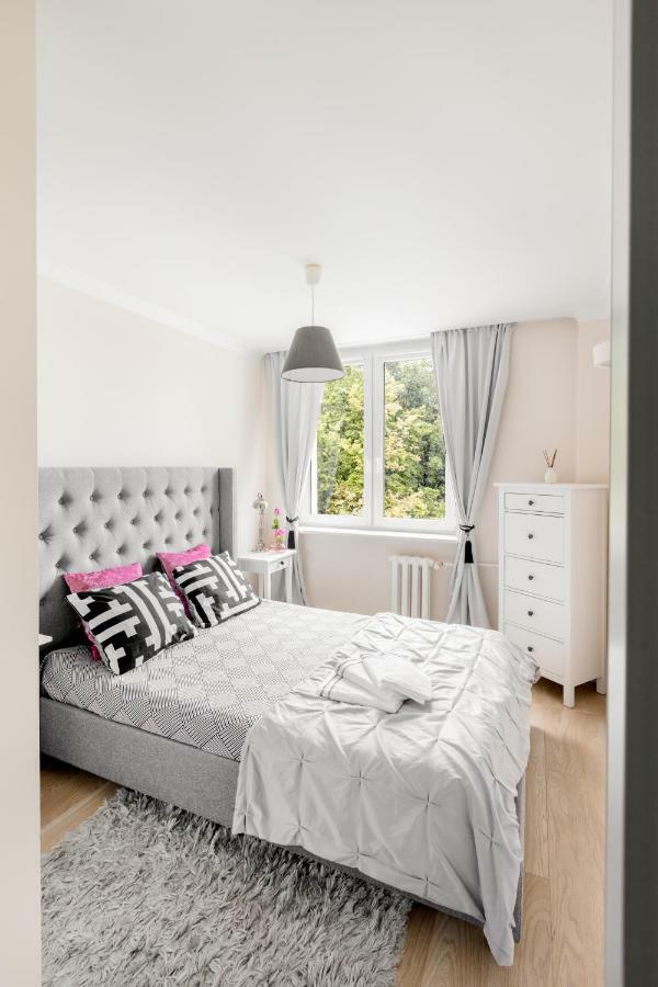 Ferienwohnung Apartament Luxury Business Saska Kepa Warschau Exterior foto